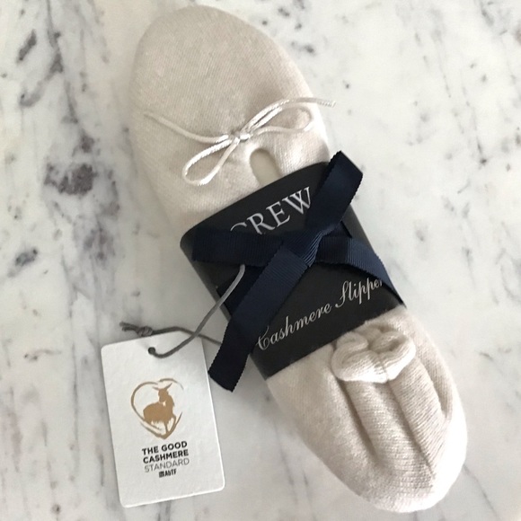 J. CREW Cashmere Slippers New With Tag - Picture 2 of 6